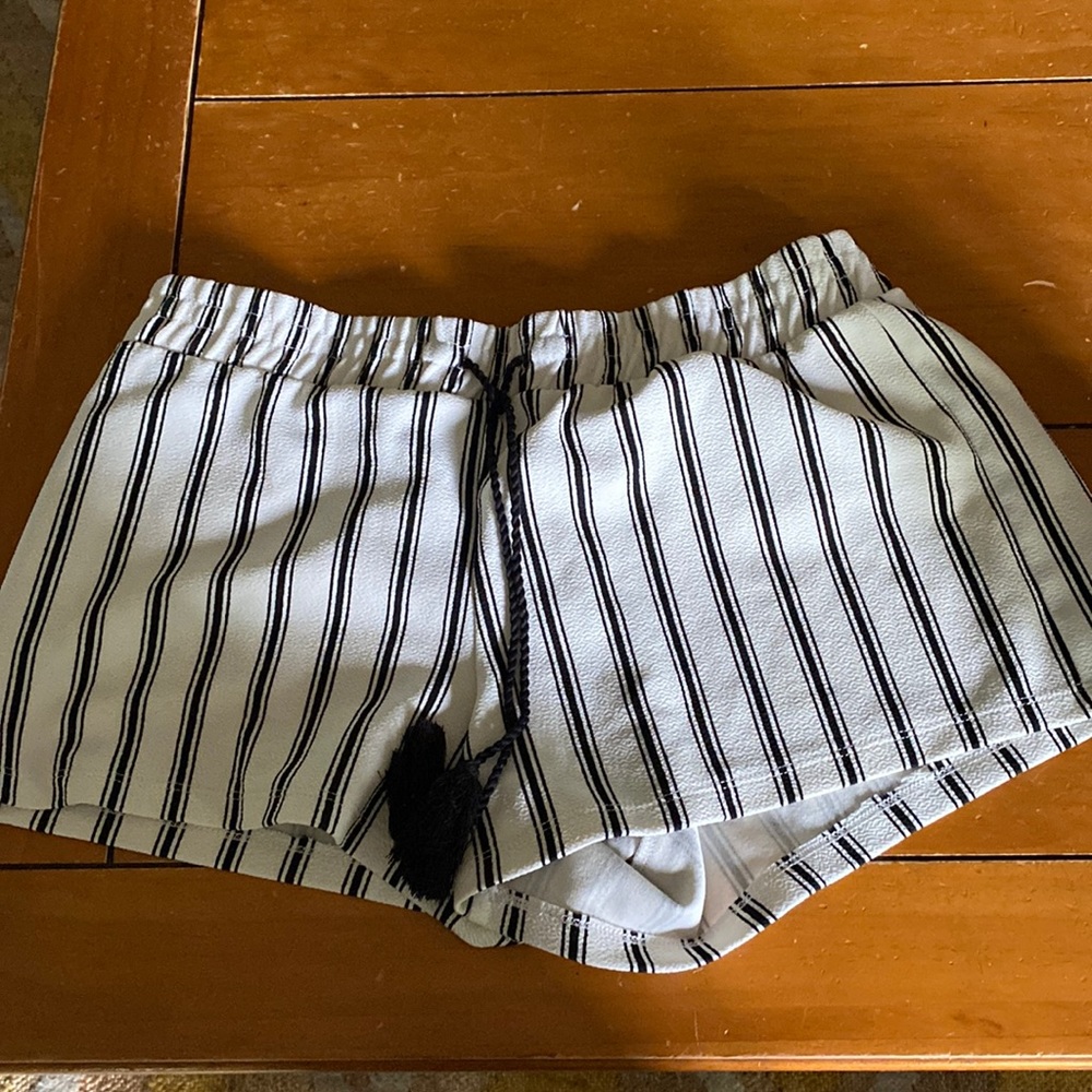 striped shorts